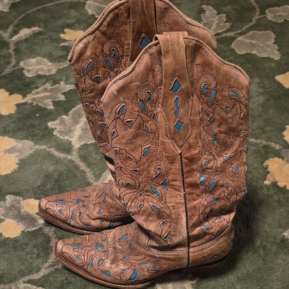 Corral Tan Leather Cowboy Boots with Branded Interior
